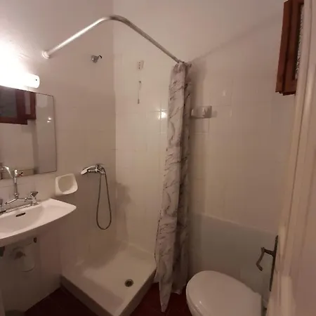 Aronda Apartmanhotel Dasziá