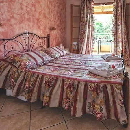 Aronda Apartmanhotel